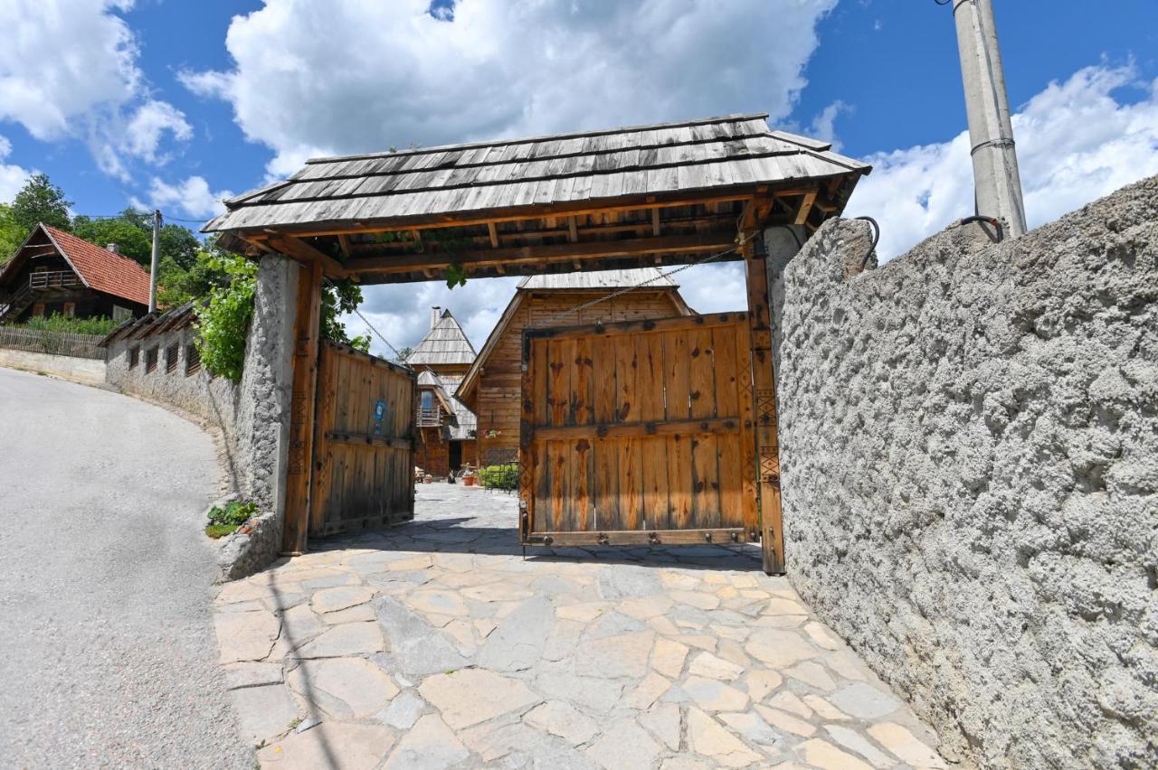 Neva Apartments Mokra Gora Luaran gambar